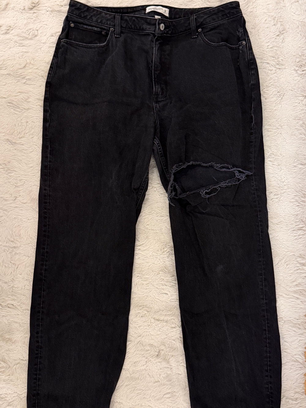 Abercrombie & Fitch Curve Love 90’s Relaxed Fit High Rise Jeans